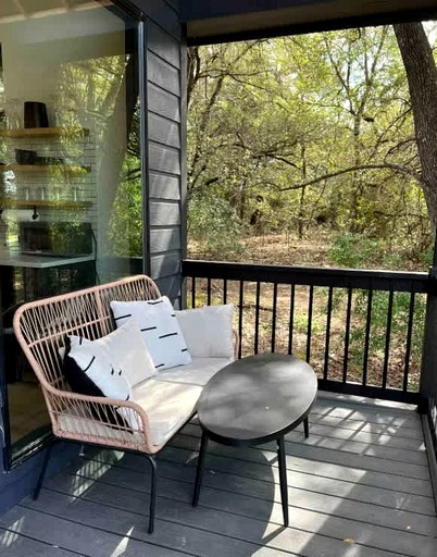 Cabins (United States of America, Cedar Creek, Texas)