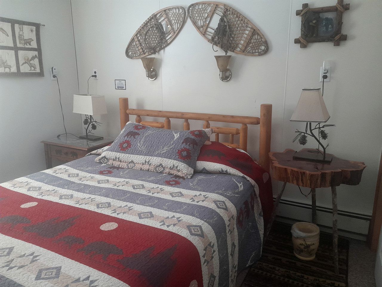 Relaxing Mountain Retreat near Adirondack Attractions in Blue Mountain Lake, New York