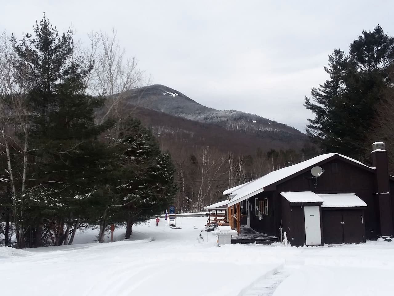 Relaxing Mountain Retreat near Adirondack Attractions in Blue Mountain Lake, New York