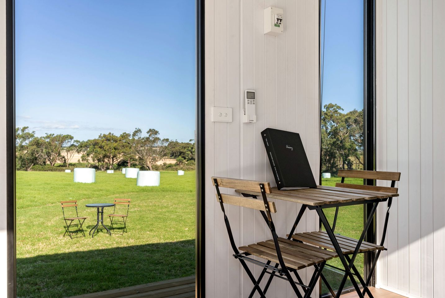 Relaxing Tiny House with Fire Pit Surrounded by Landscape and Wildlife in Alberton West, Victoria