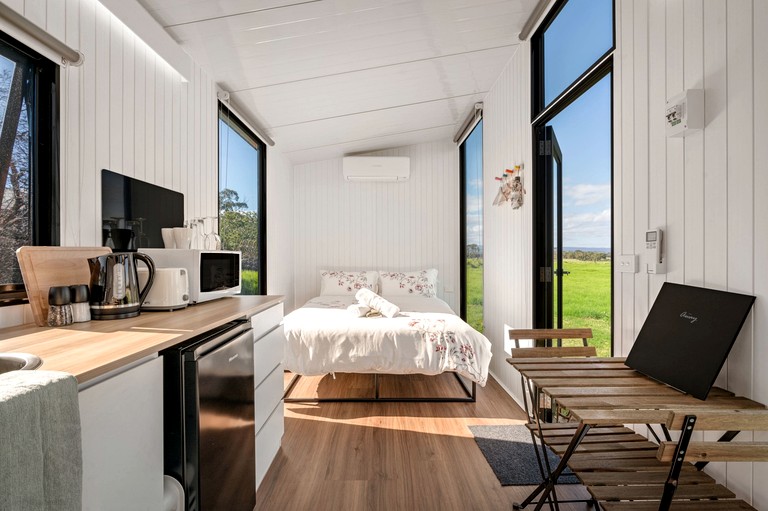 Tiny Houses (Australia, Alberton West, Victoria)