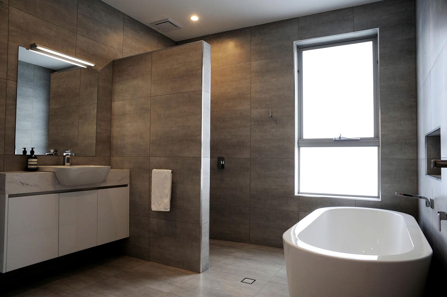 Gorgeous and Spacious Rental for a Family Holiday in Tasmania