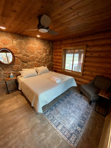 Cabins (United States of America, Alpine, Wyoming)