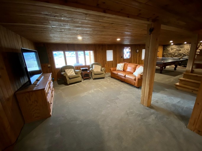 Cabins (United States of America, Alpine, Wyoming)