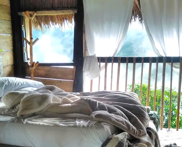 Cabins (El Peñón, Cundinamarca, Colombia)