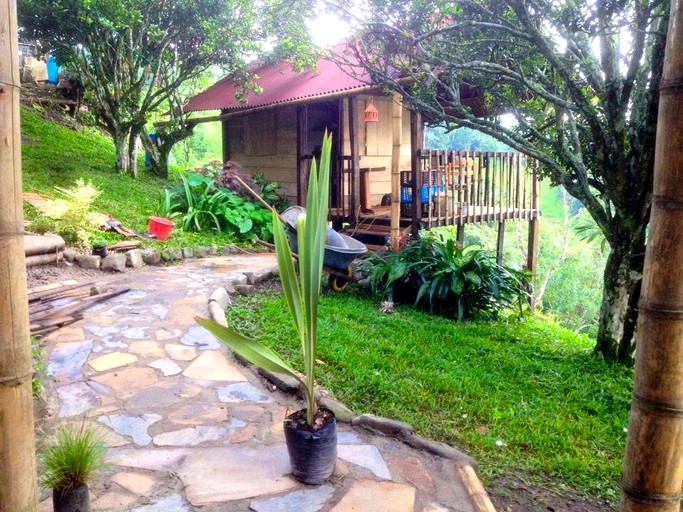 Cabins (El Peñón, Cundinamarca, Colombia)