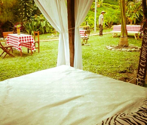 Cabins (El Peñón, Cundinamarca, Colombia)