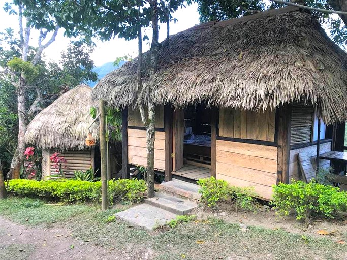 Cabins (El Peñón, Cundinamarca, Colombia)