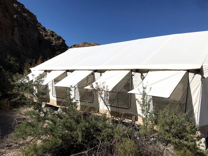 Tented Cabins (United States of America, Boulder City, Nevada)