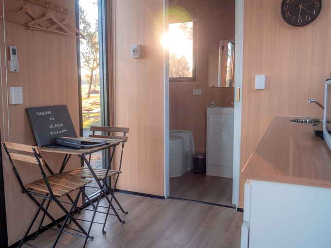 Tiny Houses (Australia, Colinroobie, New South Wales)