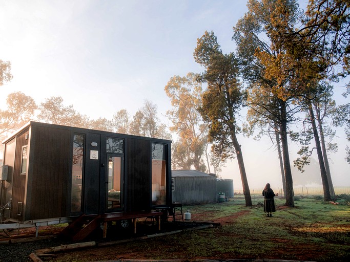 Tiny Houses (Australia, Colinroobie, New South Wales)