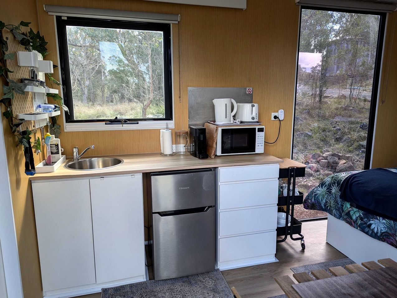 Remote Tiny House, makes for a Beautiful Canberra Escape