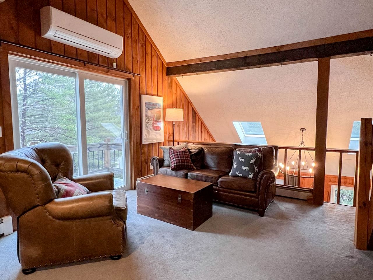 Renovated Cabin Perfect for Families in New Hampshire
