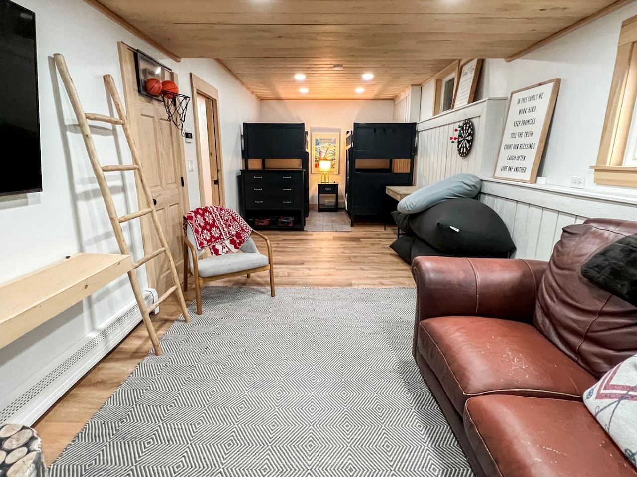 Renovated Cabin Perfect for Families in New Hampshire