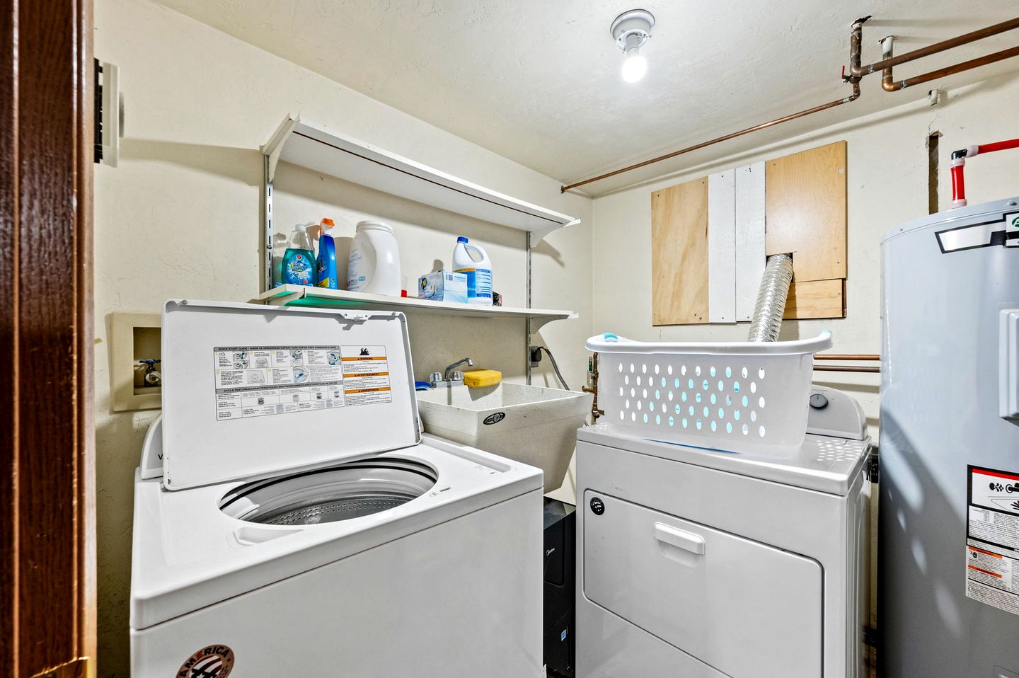 Renovated Cabin with Beach Views in Sister Bay, Wisconsin