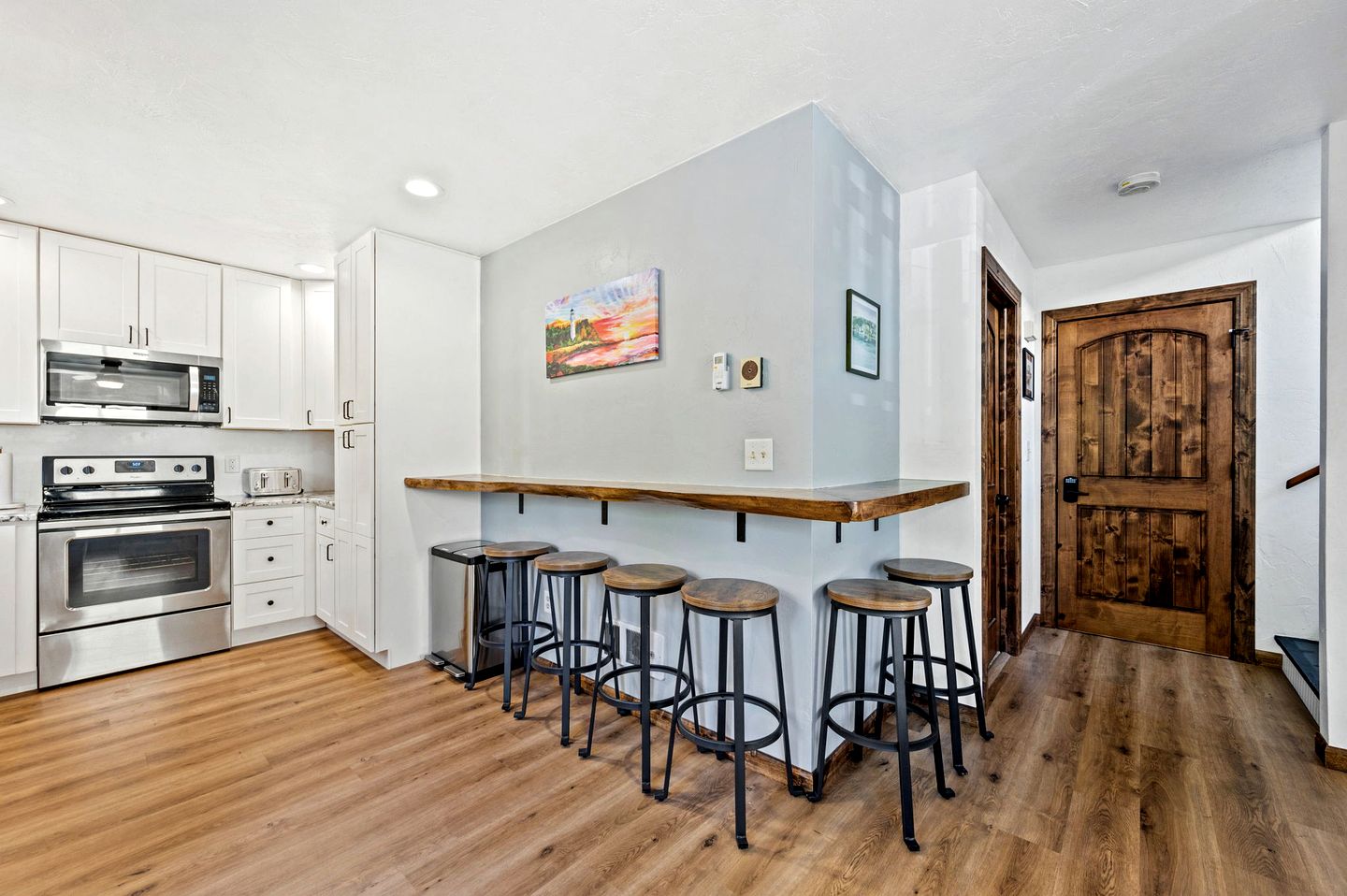 Renovated Cabin with Beach Views in Sister Bay, Wisconsin