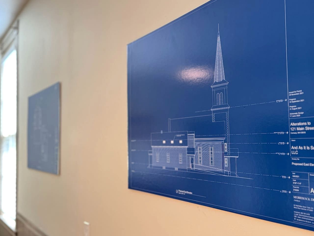 Renovated Spacious Rental Ideal for Groups with Pond Views in New Hampshire