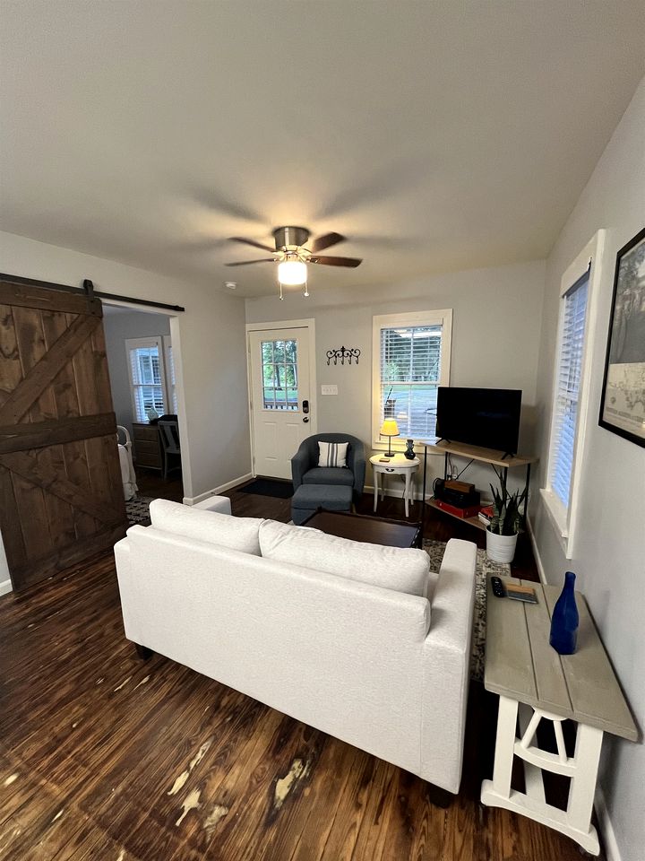 Renovated Waterfront Cottages Ideal for Families or Groups in Louisiana
