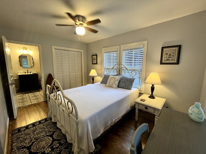 Cottages (United States of America, Lafayette, Louisiana)