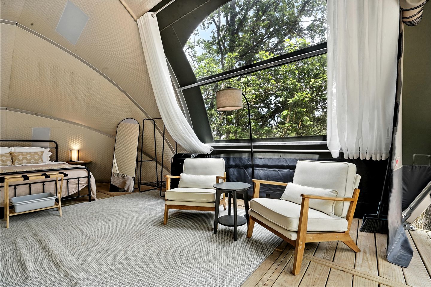 Peaceful Forest Glamping Stay with Scenic Trails Near Mount Rushmore in South Dakota’s Black Hills