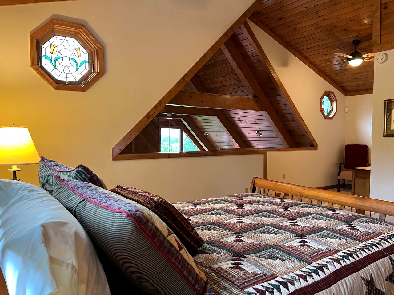 Serene Cabin in the Mountains with Hot Tub in Sevierville, Tennessee