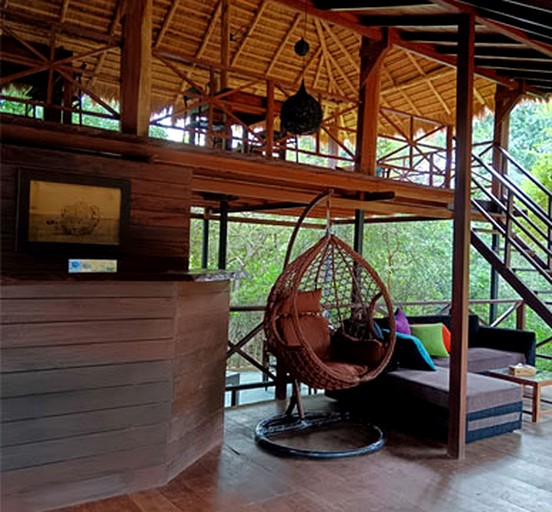 Luxury Treehouse Cabin Retreat Surrounded by Green Forest near Kirinda, Sri Lanka | Cabins (Palatupana, Southern Province, Sri Lanka)