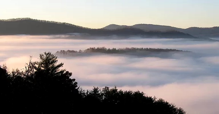 Cabins (Murphy, North Carolina, United States)
