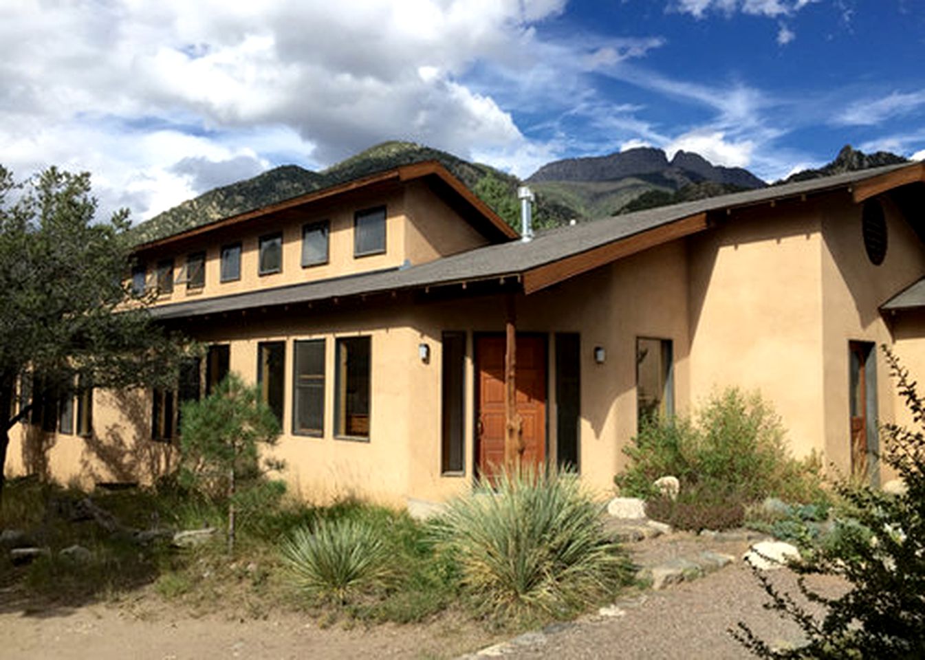 Zen Meditation Retreat with Vegetarian Meals in Crestone, Colorado