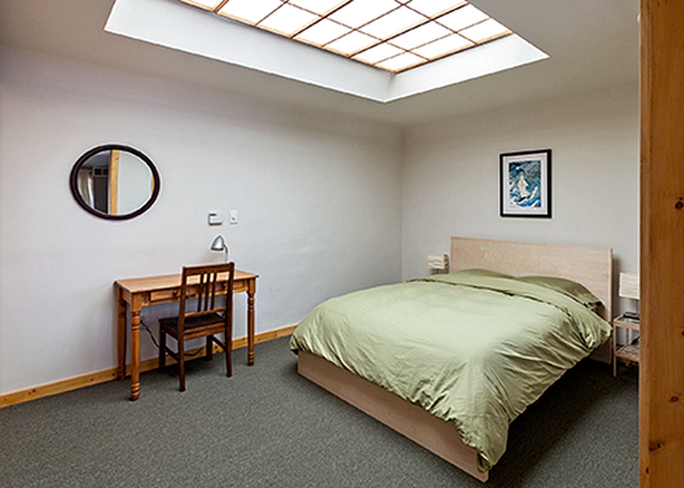 Sunny Accommodation with an Impressive Skylight in Crestone, Colorado