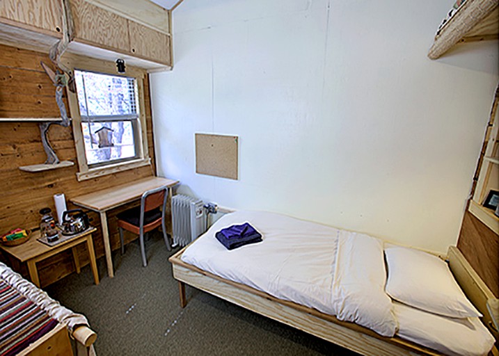 Nature Lodges (Crestone, Colorado, United States)