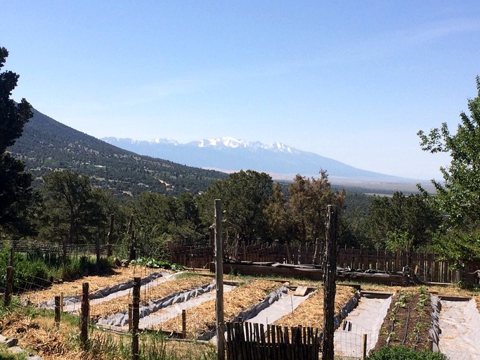 Yurts (Crestone, Colorado, United States)