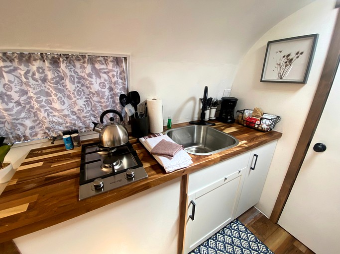 Retro-Chic Airstream Haven: Your Ultimate Glamping Escape in Colorado