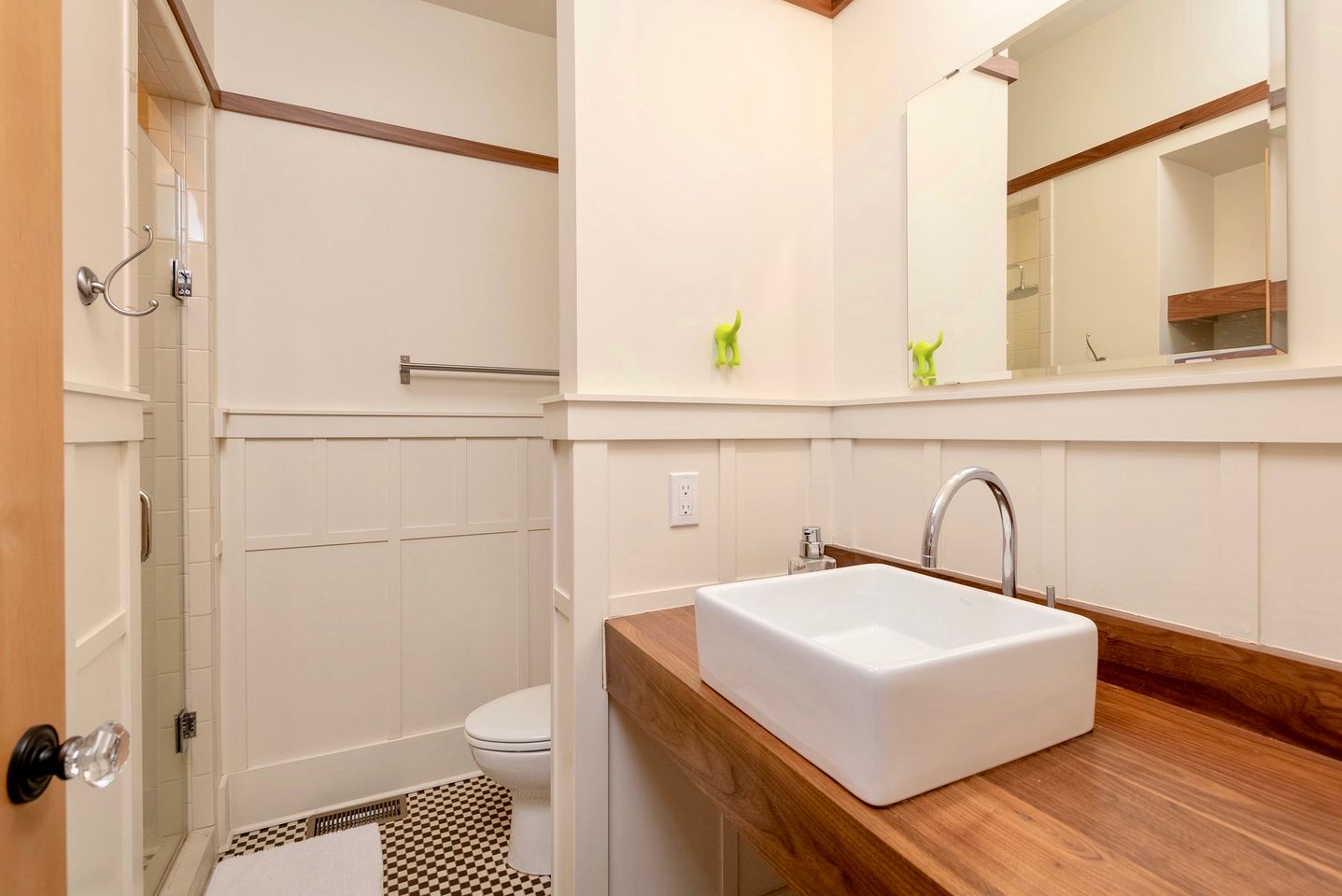 Spectacular Rental with Amazing Indoor and Outdoor Design in Colorado