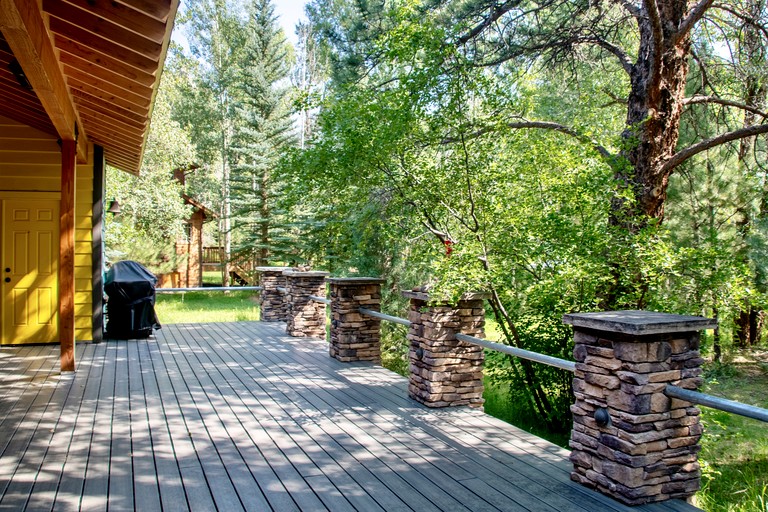 Floating Homes (United States of America, Estes Park, Colorado)