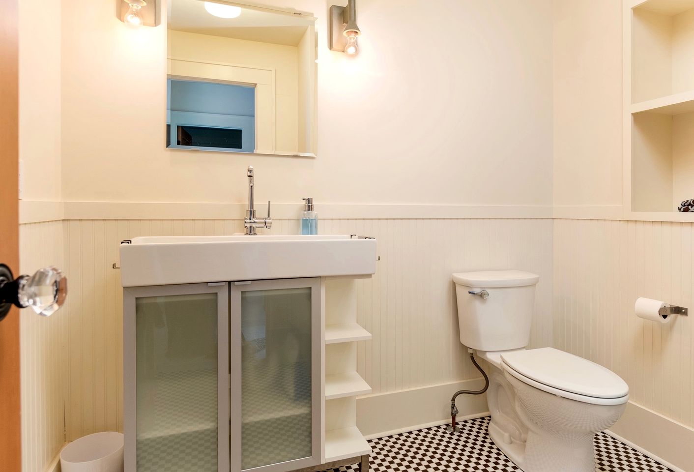 Spectacular Rental with Amazing Indoor and Outdoor Design in Colorado