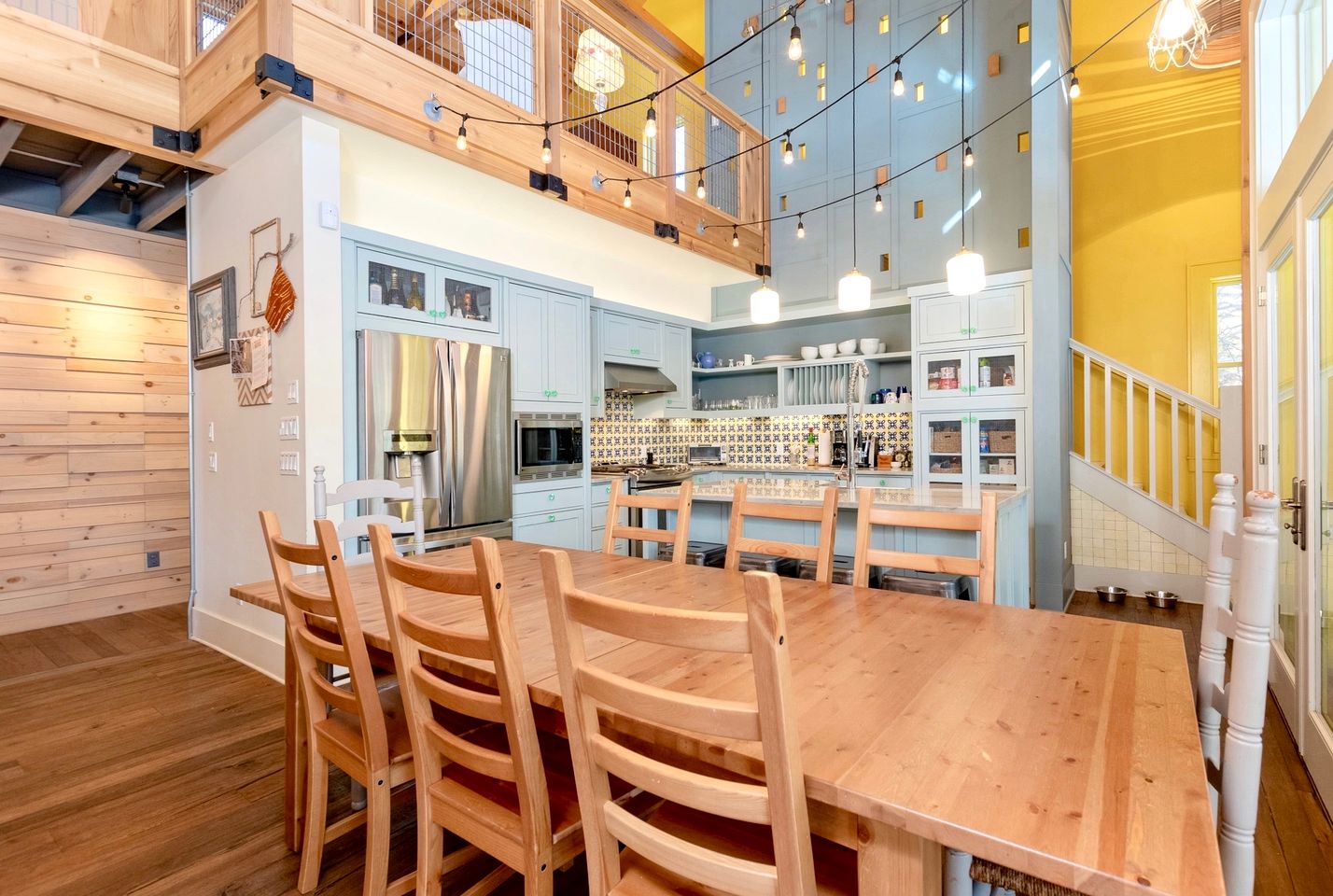 Spectacular Rental with Amazing Indoor and Outdoor Design in Colorado