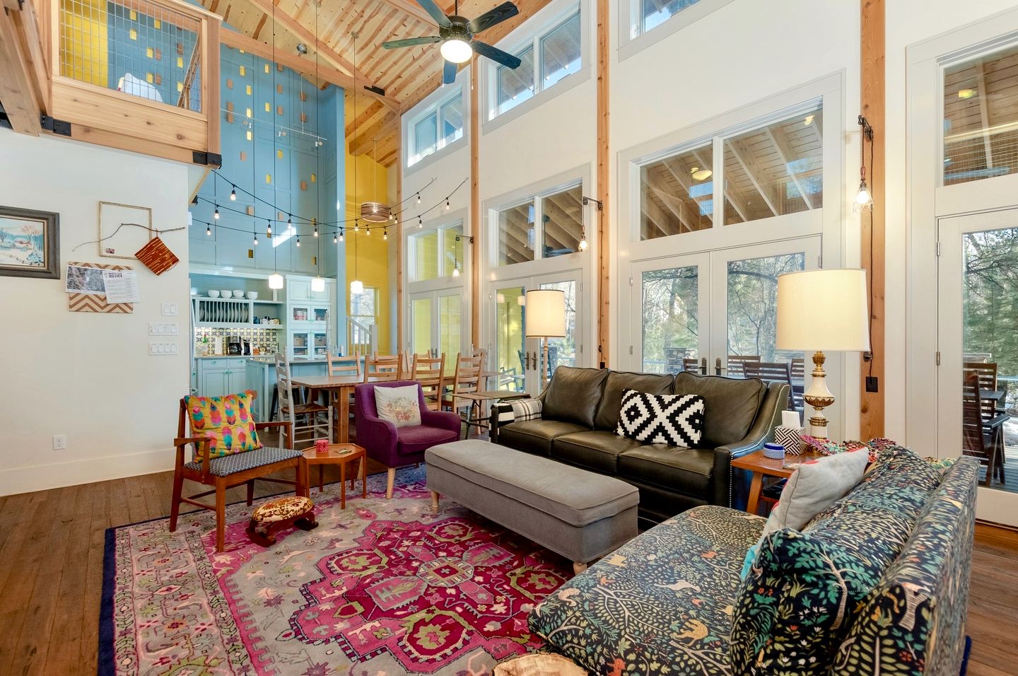 Spectacular Rental with Amazing Indoor and Outdoor Design in Colorado