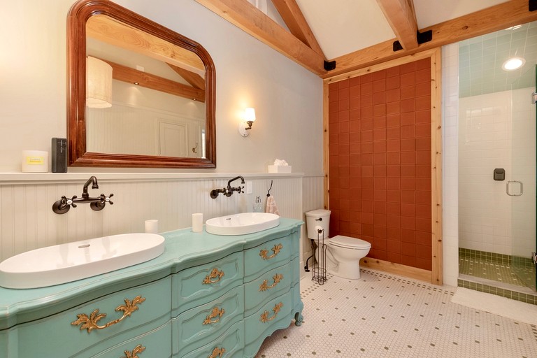 Floating Homes (United States of America, Estes Park, Colorado)