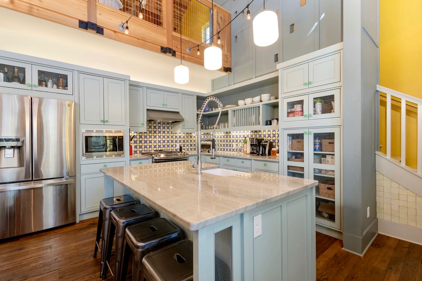 Spectacular Rental with Amazing Indoor and Outdoor Design in Colorado