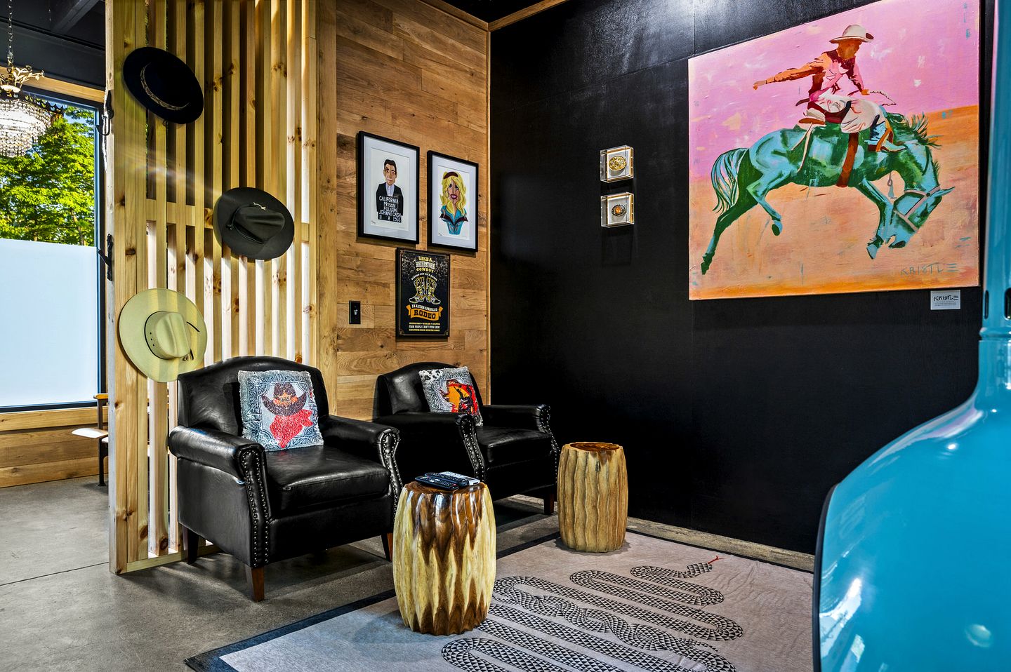 Stunning Luxury Cabin with Unique Furnishings, Indoor Pool, and Game Room in Gatlinburg, Tennessee