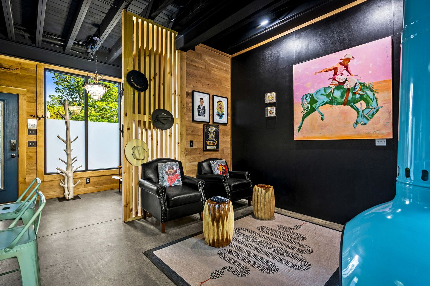 Stunning Luxury Cabin with Unique Furnishings, Indoor Pool, and Game Room in Gatlinburg, Tennessee