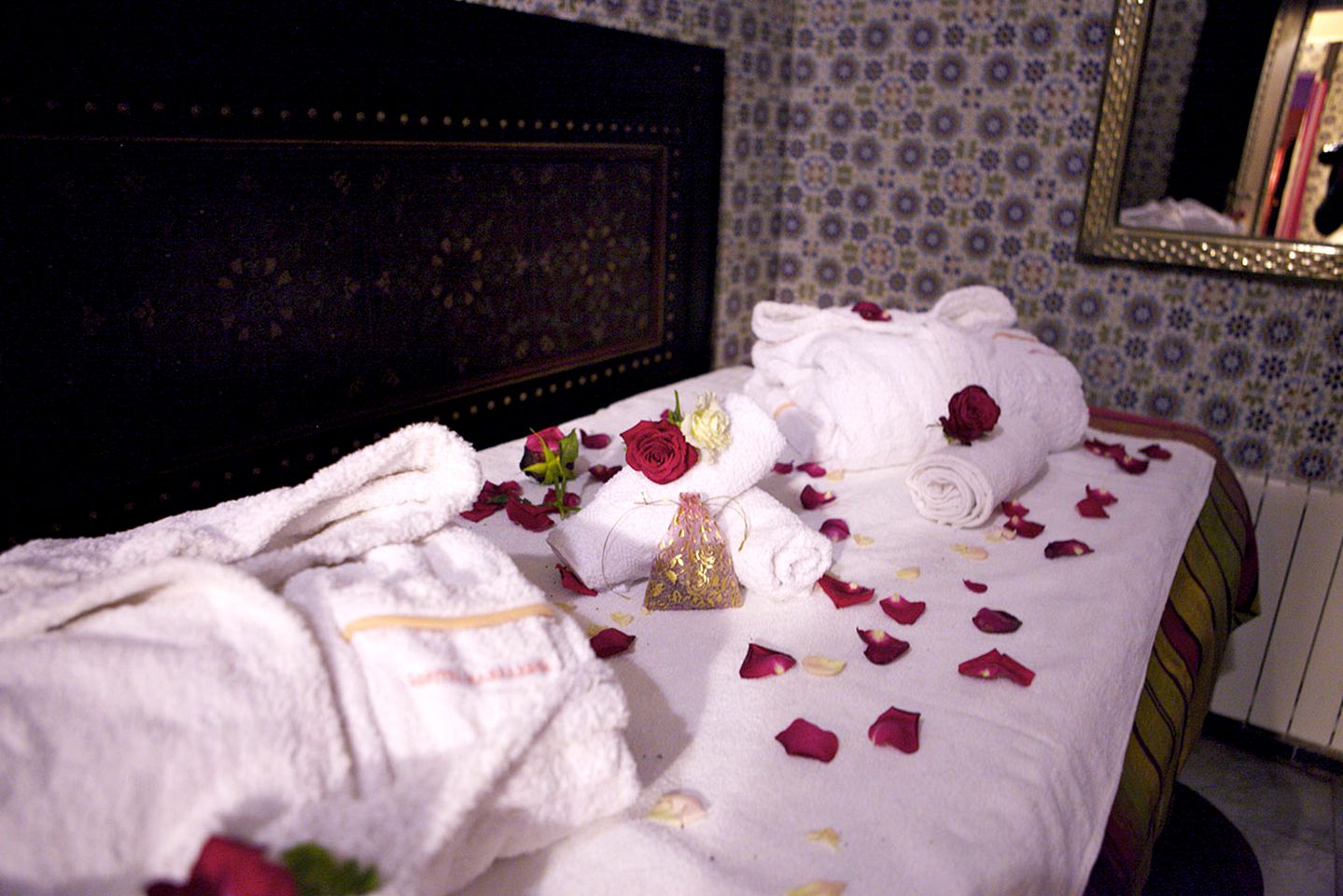 Romantic Room Rental with a Pool near Marrakesh, Morocco