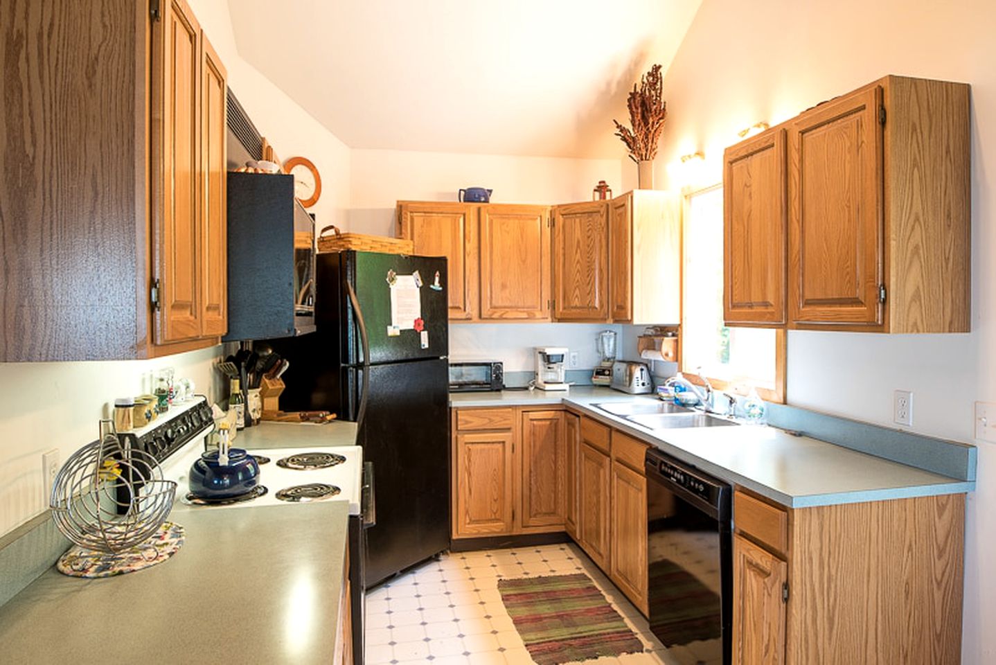 Lakeside Cottage Getaway near Beaches of Donegal Bay on Beaver Island, Michigan