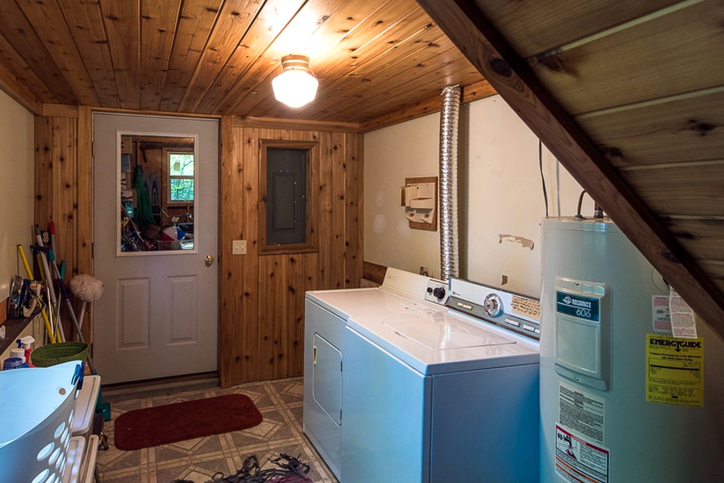 Lakeside Cottage Getaway near Beaches of Donegal Bay on Beaver Island, Michigan