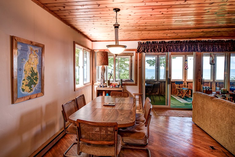 Vacation Rentals (Beaver Island, Michigan, United States)