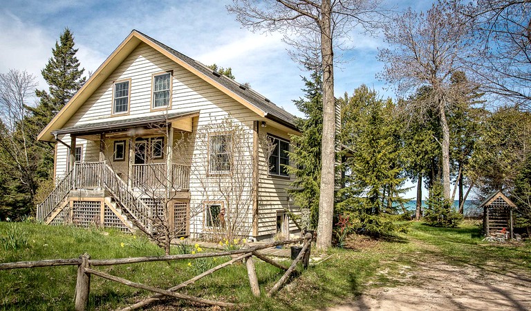 Cottage Rental Near Donegal Bay Michigan
