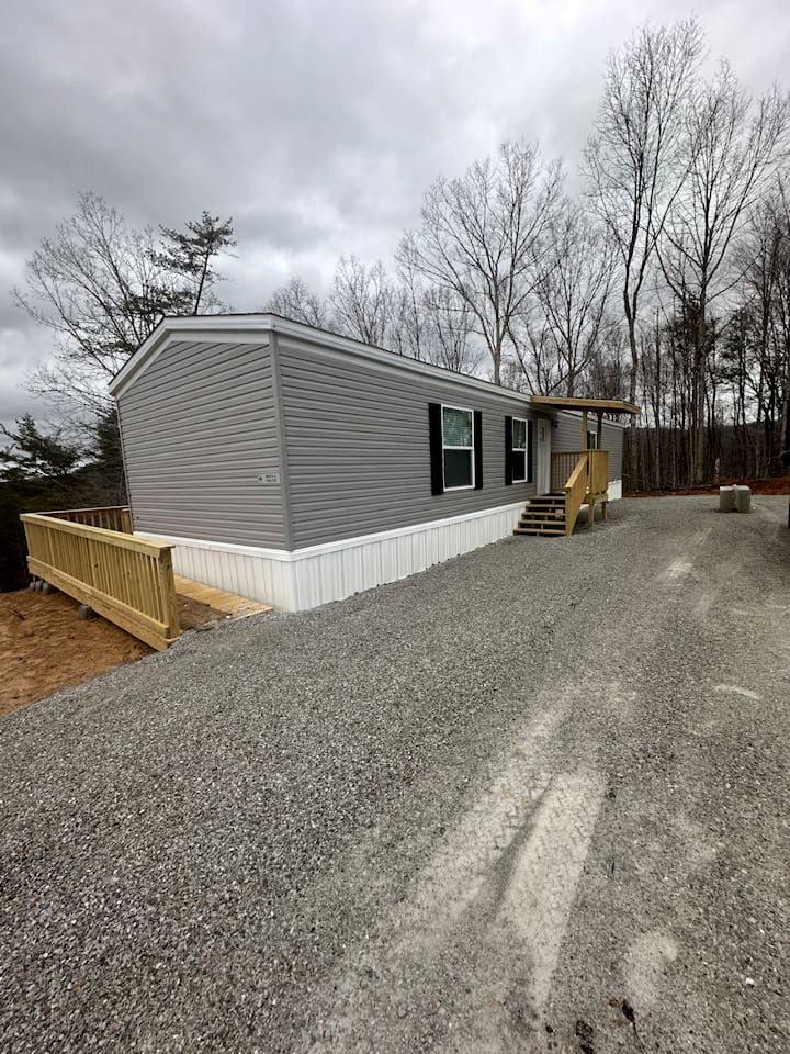 Cozy Cottage with Direct ATV Trail Access and Incredible Views from the Deck near Huntsville, Tennessee