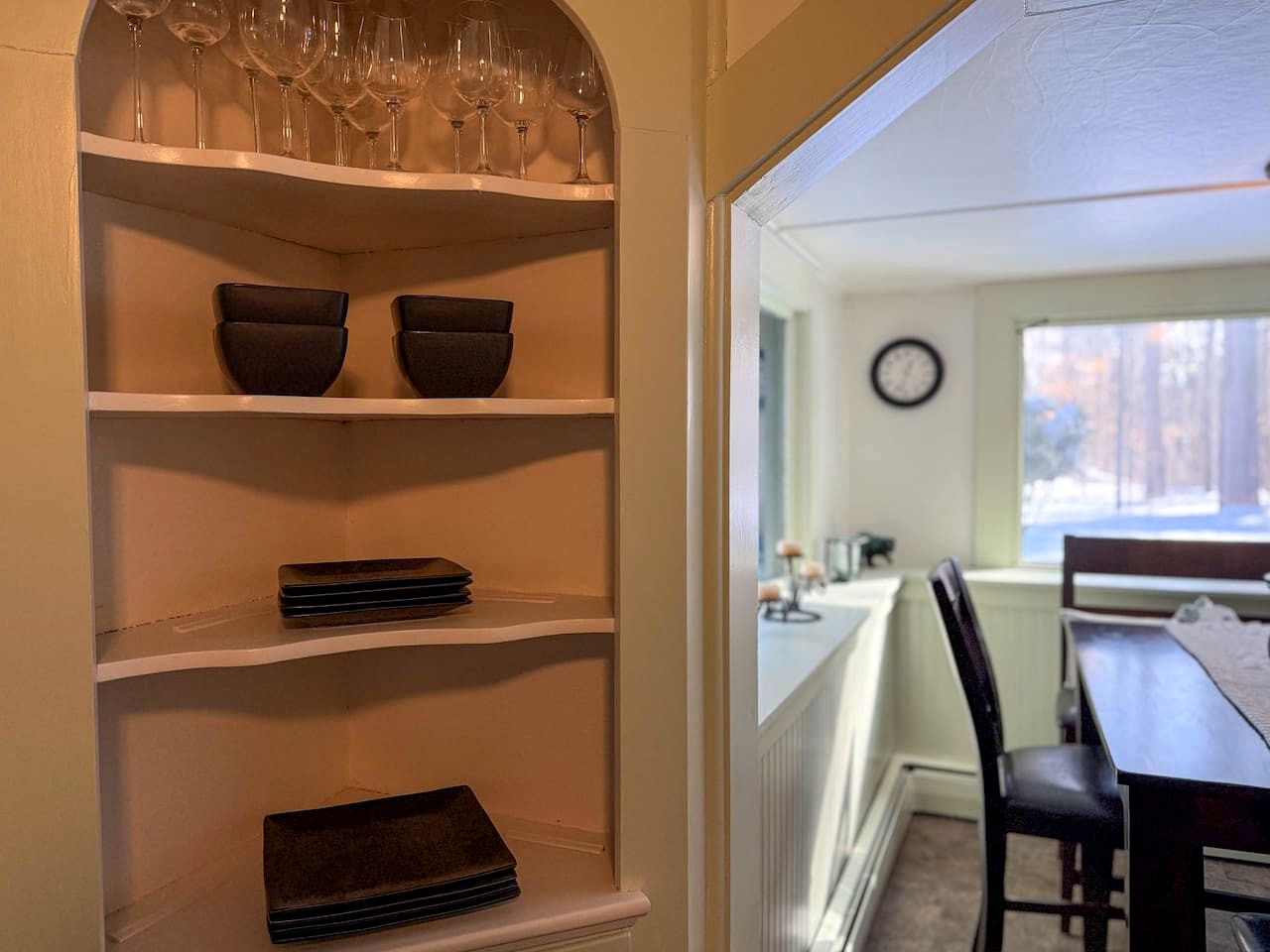 Secluded Cottage with Incredible Views of Cranmore Mountain, Perfect for a Glamping Weekend in the White Mountains, New Hampshire