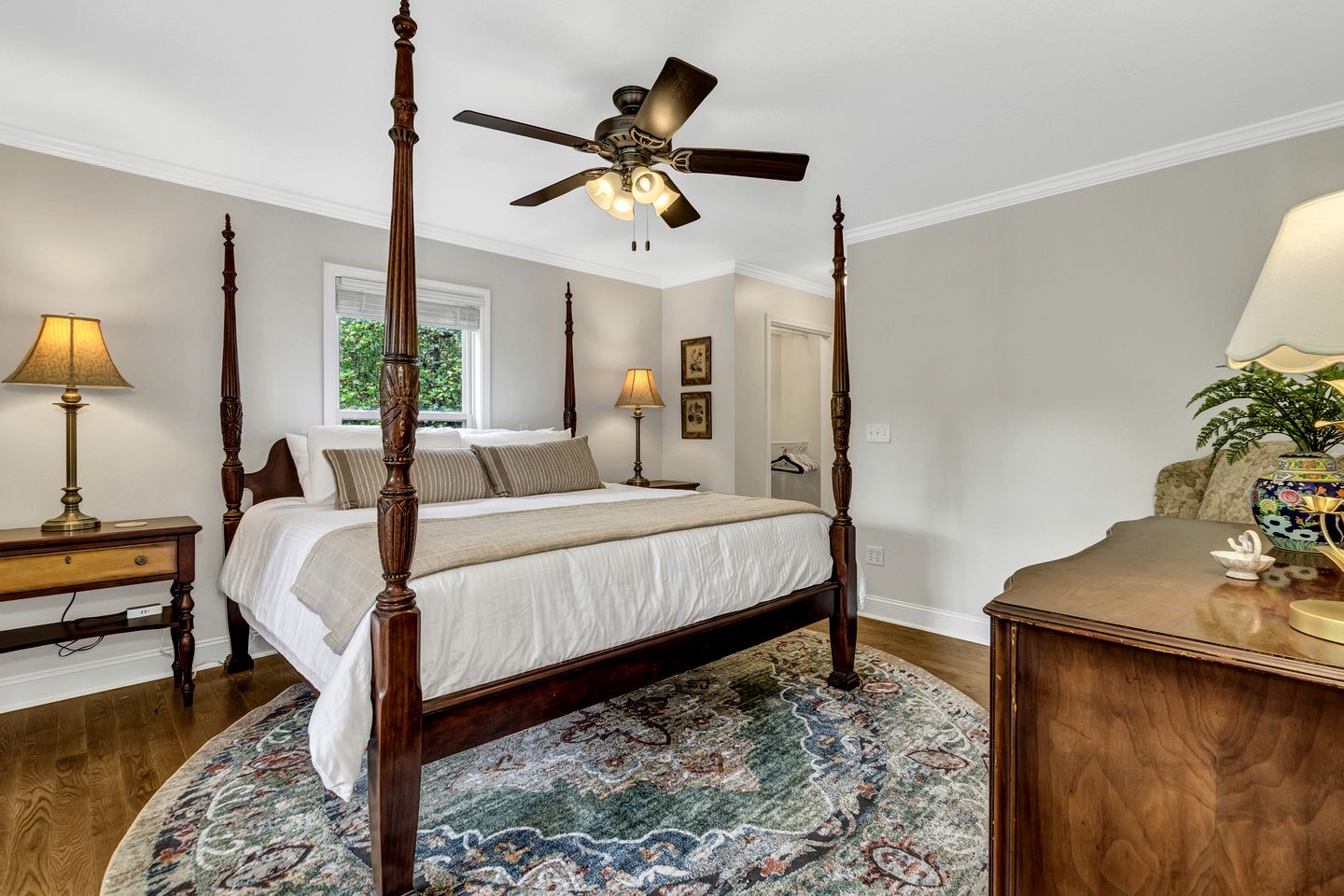 Spacious Mountain Retreat with Bonus Game Room Near Asheville, Barnardsville, NC