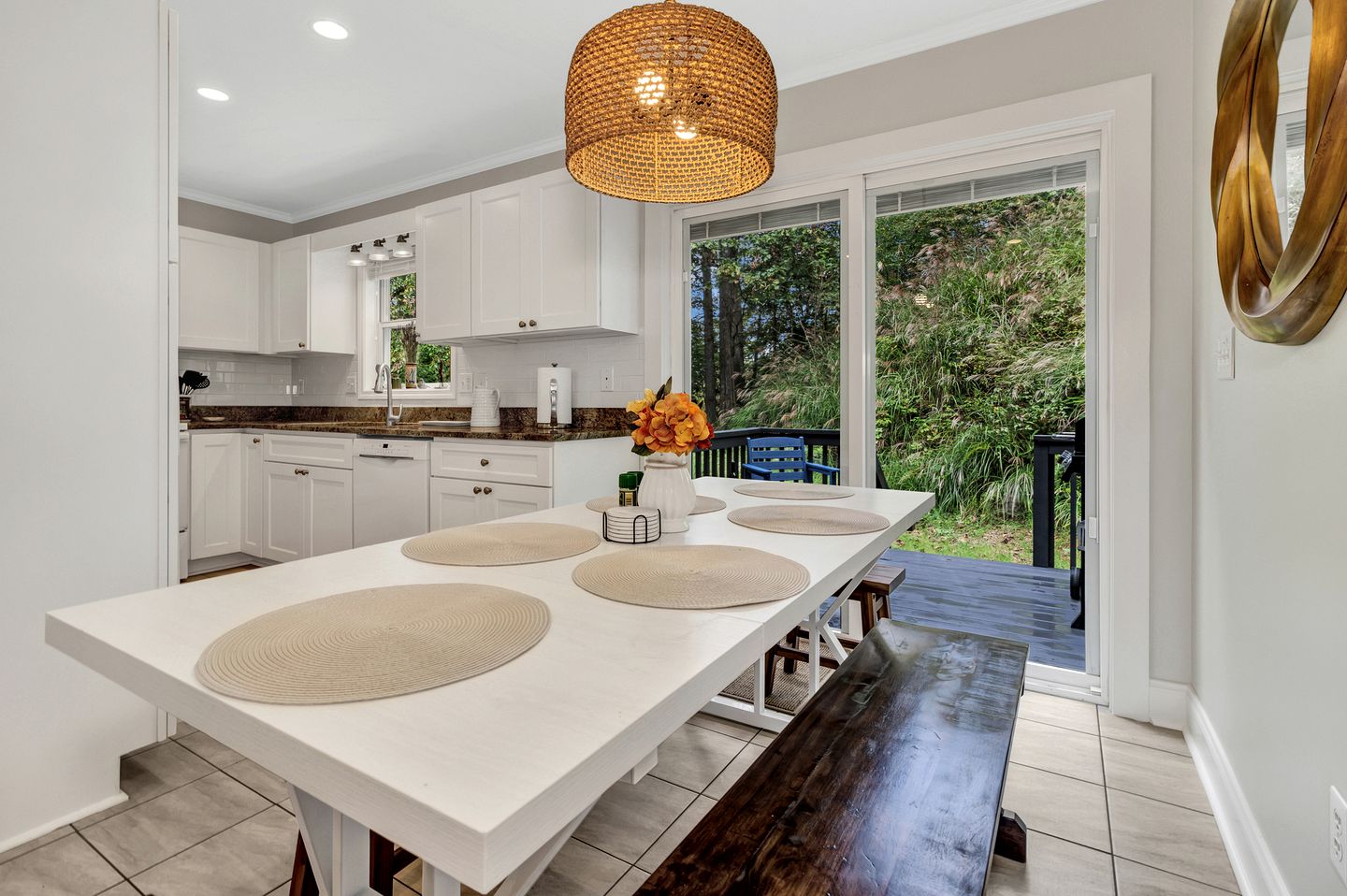 Spacious Mountain Retreat with Bonus Game Room Near Asheville, Barnardsville, NC